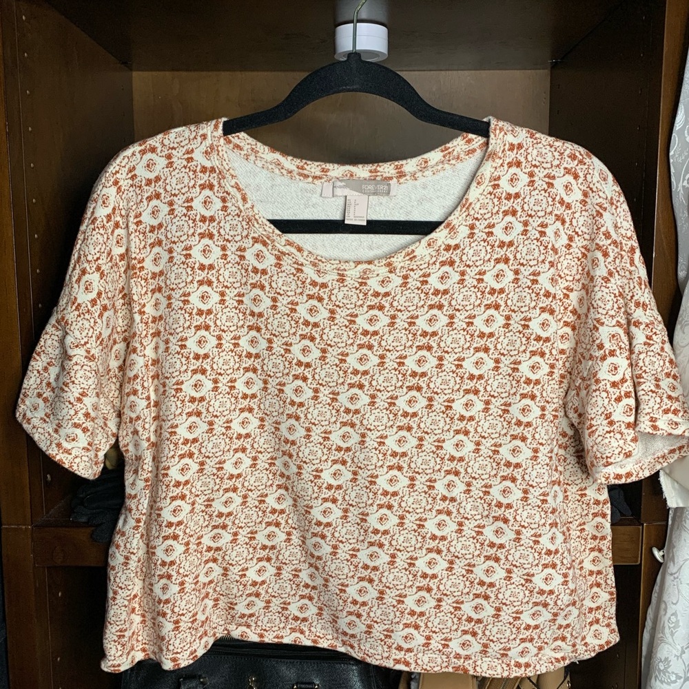 Forever 21 Cropped Floral Tpp
